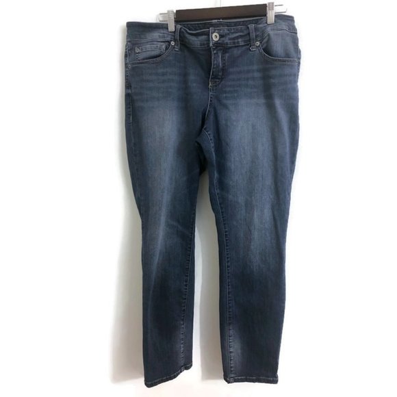 Torrid Womens Jeans size 18R - Picture 1 of 6